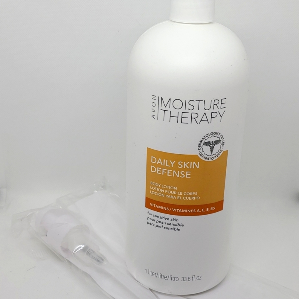 Avon Moisture Therapy Daily Skin Defense Body Lotion - 1 litre